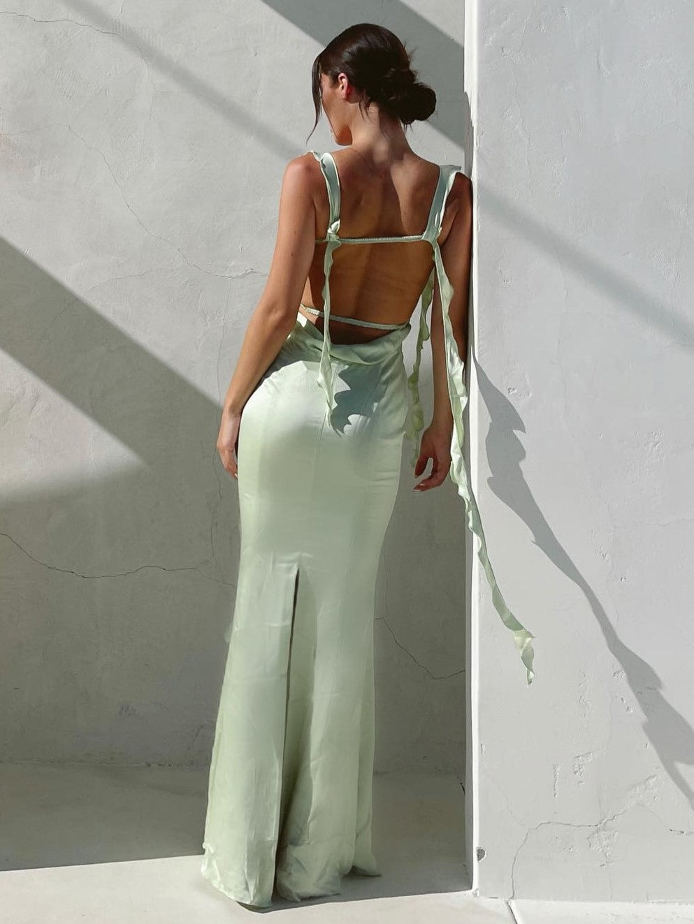 Caroline Dress - Green FORMAL GALLERY Caroline Dress - Green FORMAL GALLERY