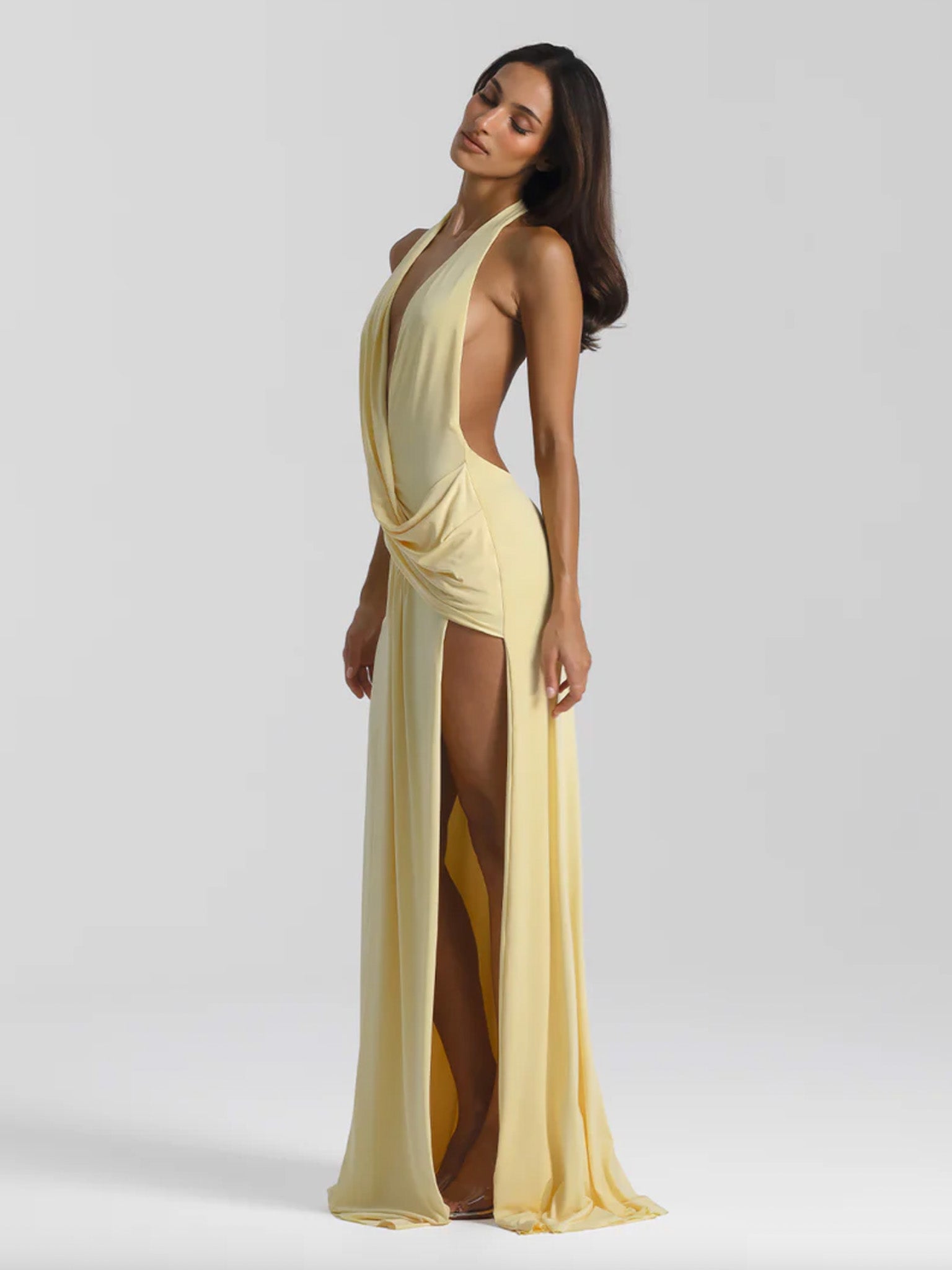 Low back pluge dress