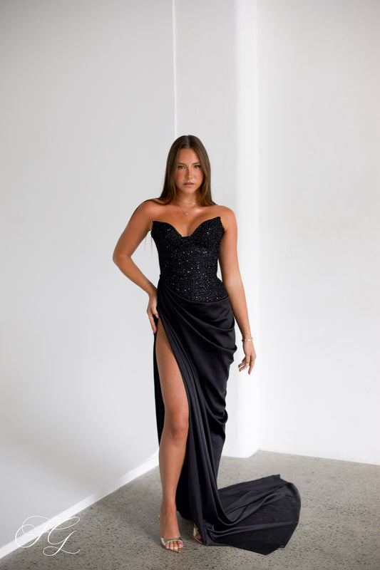 Duchess Gown - Black